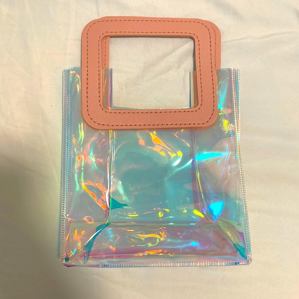 Holographic rave bay